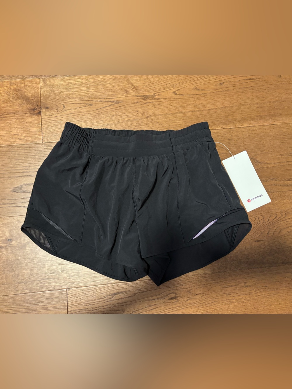 lululemon Hotty Hot High-Rise Lined Short 4"